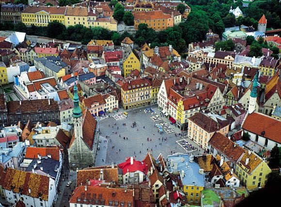 Travelpicss's tweet photo. Tallin, Estonia. https://t.co/7Mf5ZgUNp8