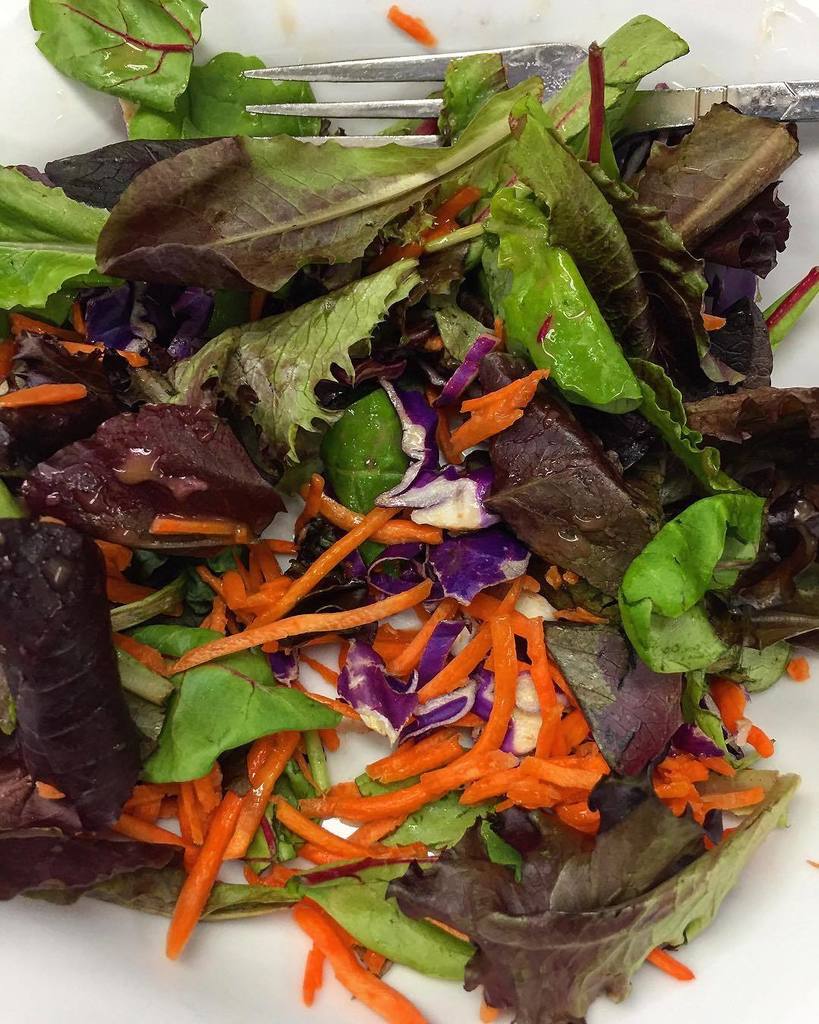 cernovskyfit's tweet photo. Let's do this. Health on a plate. 🥗🥗🥗 https://t.co/uX6YqIXiVK https://t.co/kKKdUGyNF1
