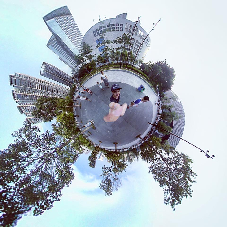 Nickyzhou22's tweet photo. #vrcamera #720camera 

Newest VR Camera https://t.co/bhtZnW1QBP