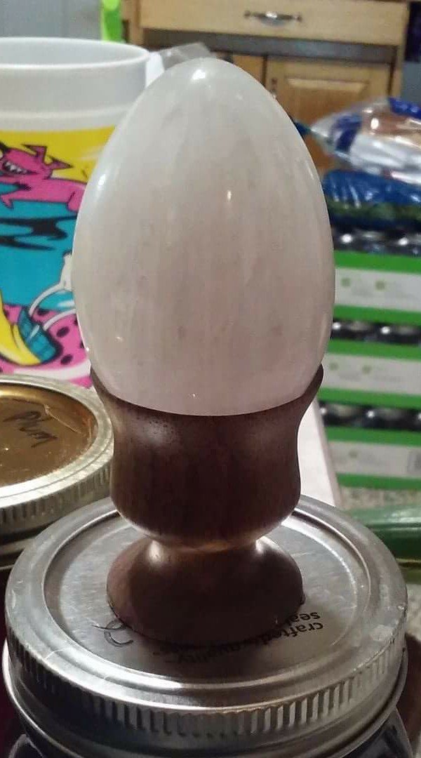 Turned a Walnut Egg Cup for a someone I know. This is it and her Selenite Egg.

#jcmakestuff #maker #novalathes #turner #woodshop