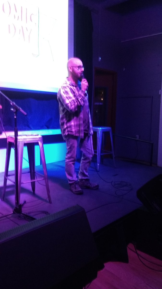 NCBDMN's tweet photo. First comedian of the night WALKED HERE from LA, show some respect https://t.co/oZHzkTh6X6