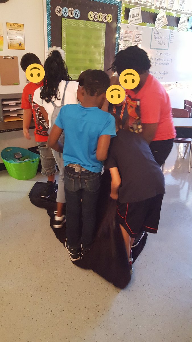 cth0mp's tweet photo. Building culture and climate in Math Workshop through The Blanket Challenge at Rivera! #MathWorkshop #dentonisdmath #mathchat #teacherlife https://t.co/c4b9t5fDky