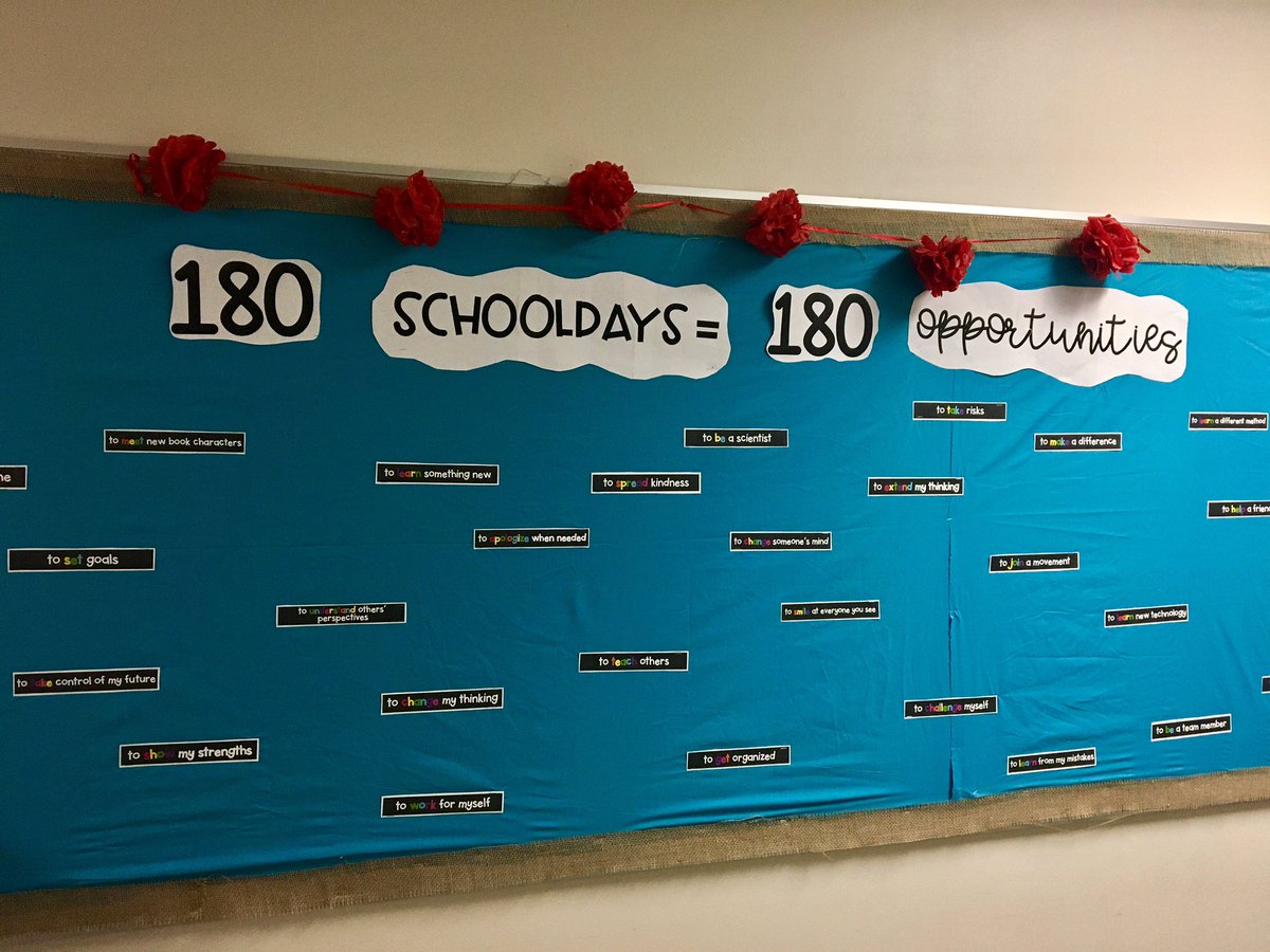 melissajkwhite's tweet image. Found this inspirational board @DCGSPrairie today #firstdayofschool2017 #growthmindset #dcgexcellence