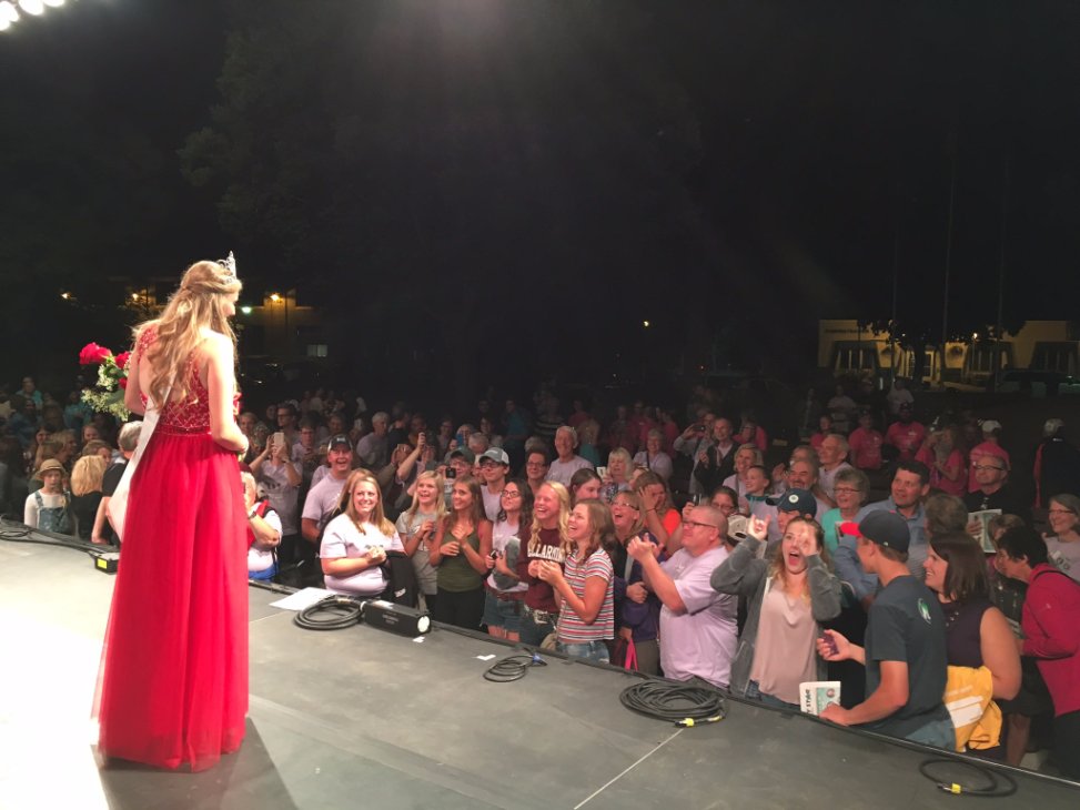 CFANS's tweet photo. Emily Annexstad wins Princess Kay of the Milky Way!  CFANS is proud of this CFANS student from Nicollet County.  #cfansproud #princesskay https://t.co/sdHt9VFW8Z