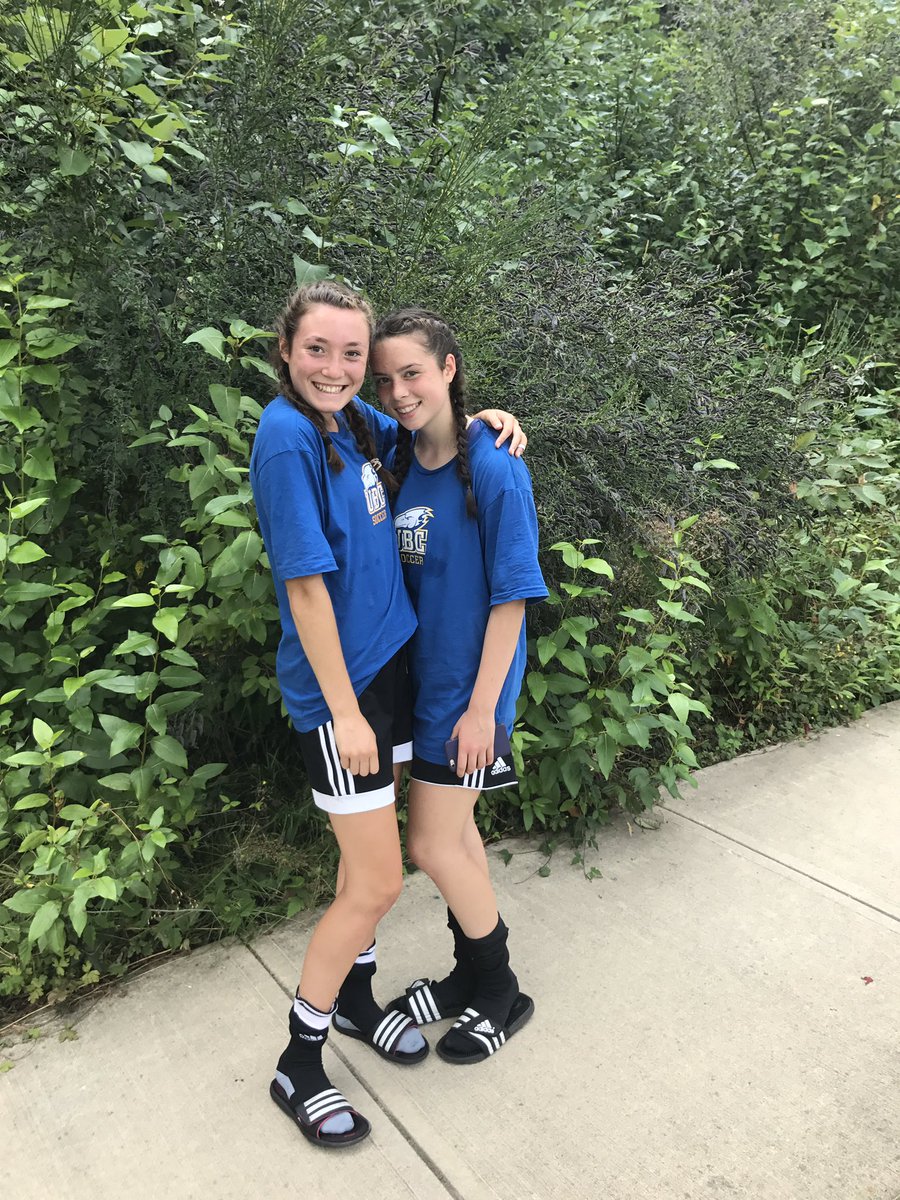maddymah's tweet photo. thank you for a great camp this week! had a great experience playing with some very talented players @Jesse_Symons @ubcwsoc https://t.co/85aE9HEygQ