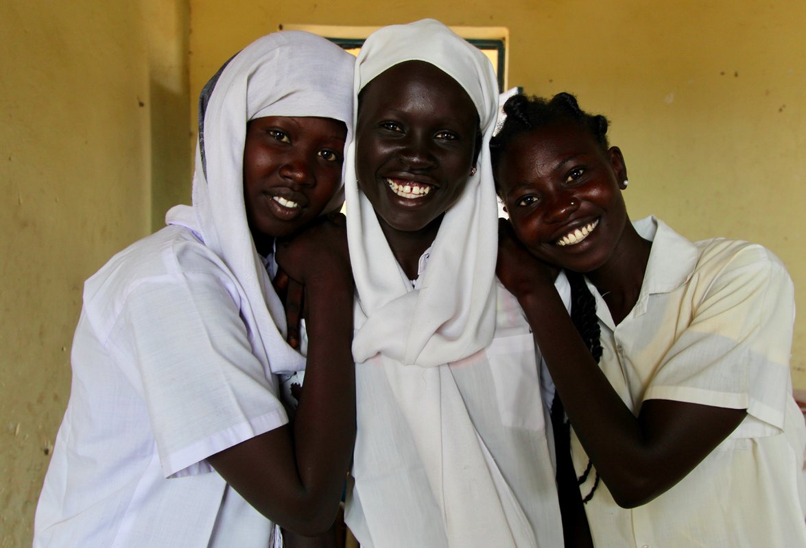 GirlsEdSS's tweet photo. Today is #InternationalYouthDay. Through #education let's empower the girls of #SouthSudan to work towards a brighter future! #YouthDay https://t.co/XBJjIRF1BX