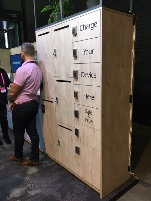 Mainlinepower's tweet photo. Fantastic display by #activelockeraus at Sydney InDesign. Secure charging using #Mainline technology. It was a huge hit. #poweredlockers https://t.co/N13ZDZriks