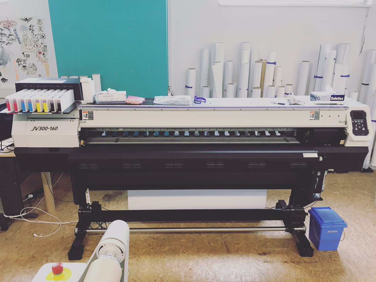 DigitaldruckSAD's tweet photo. Wir #investieren in eine neue @MimakiDE JV300-160 für noch bessere, großformatige Digitaldrucke. #print #digitalprint #mimaki @MimakiEurope https://t.co/P48PxlUO2L