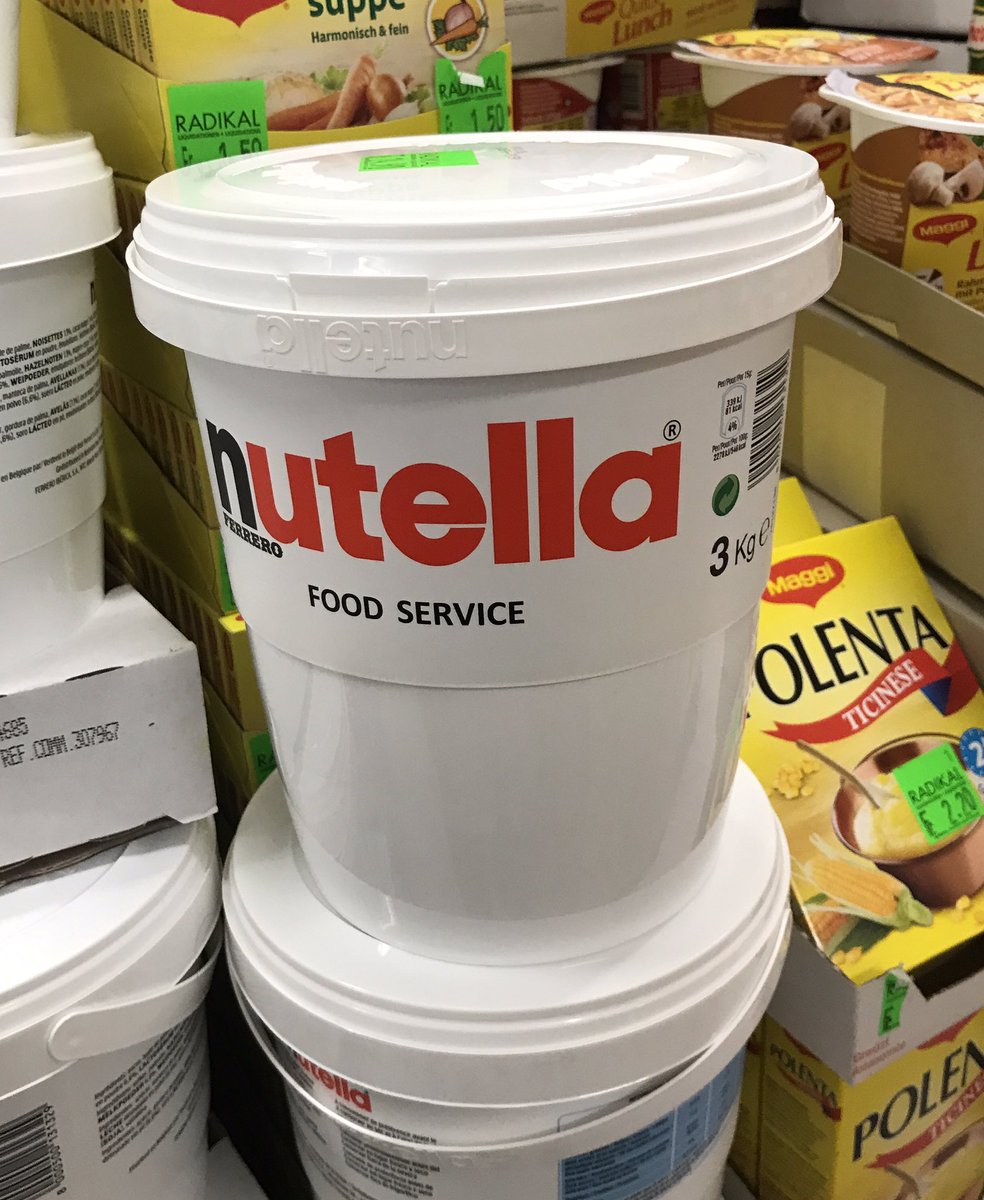 JostsWelt's tweet photo. Nutella im praktischen 3 Kilo-Kübel? Das Wochenende ist gelaufen! https://t.co/kDWspnuGec