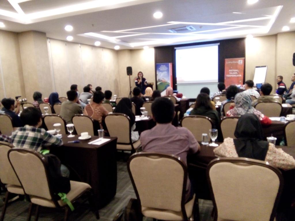 Sesi workshop dari <a href="/pertamina/">PERTAMINA</a> , Alicia Irzanova selaku Arman. Comm&amp;Rel Kalimantan utk Finalis #EnergiMudaPertamina