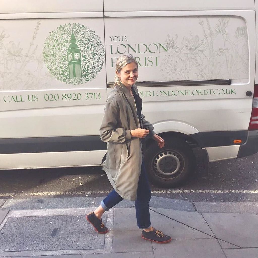 Our favourite boss 👸🏼👩🏼‍🌾👩🏼‍💼👩🏼‍🔧👩🏼‍🎨👩🏼‍⚖️👩🏼‍💻👷🏼‍♀️🚐🚛🚗
.
.
#happyboss #coolboss #yourlondonflorist #london2017 #lo… ift.tt/2hTy4jK