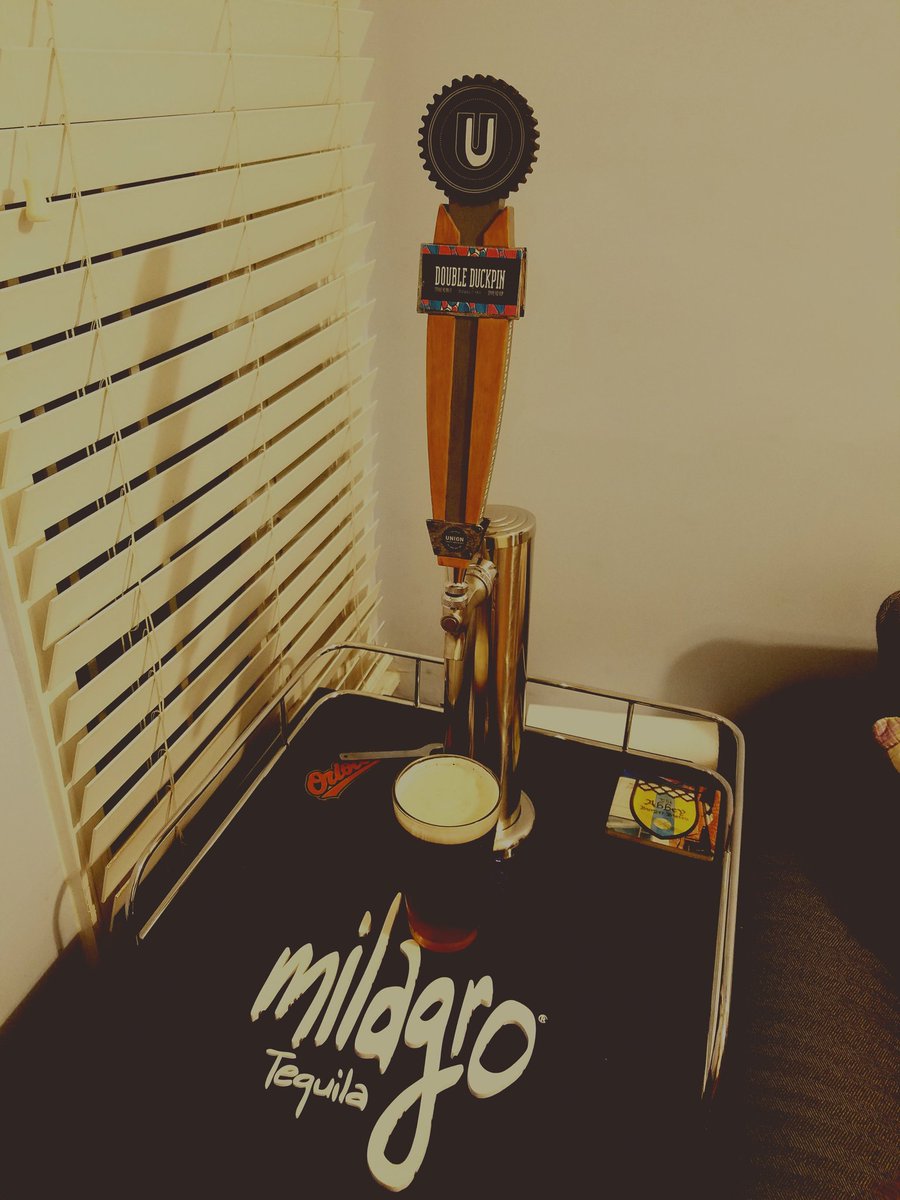 MichaelZabora's tweet photo. Best Ending to a Bmore Night #doublemeup @UnionBrewing @acarplegends https://t.co/GXMMaARhui