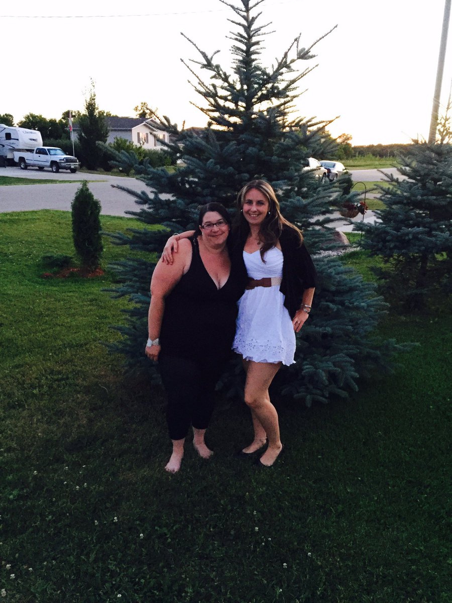 massagemarni's tweet photo. Happy 40th birthday @CherylChrrp https://t.co/tKbiblfhcY