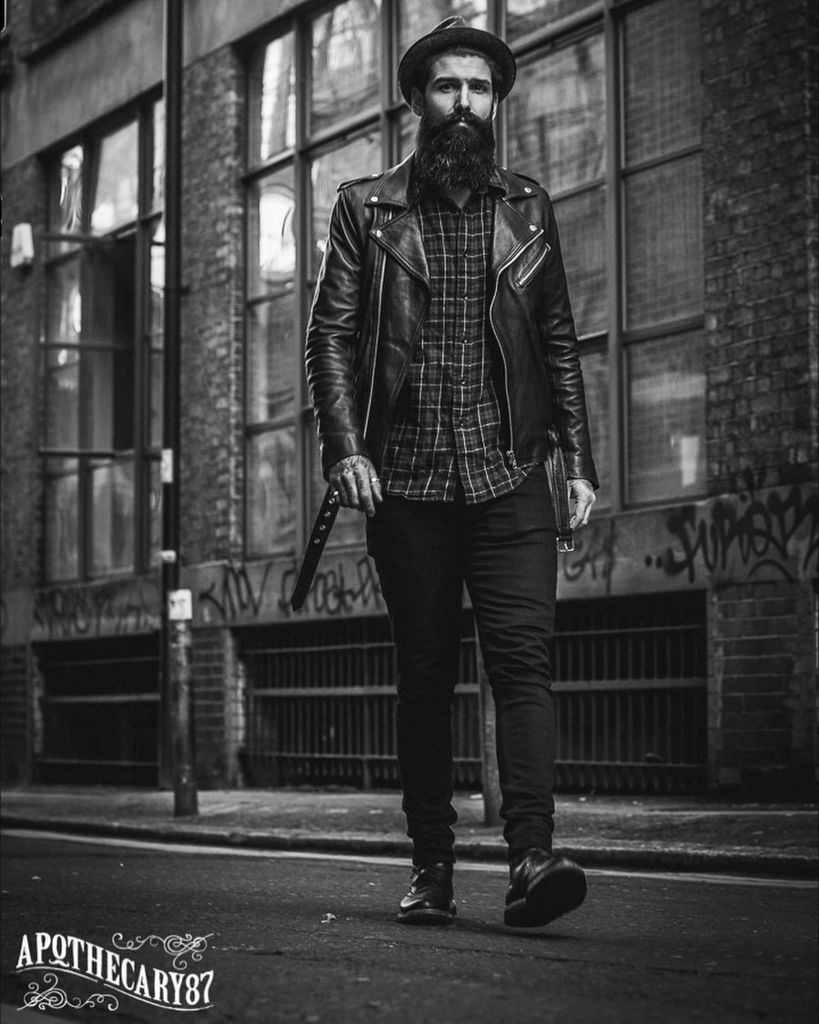 ORTODOUX's tweet photo. #throwbacksaturday @roque_80 for @apothecary87 • 📸: @liamoakesphoto • @ortodoux BlackRain HiOctane detected
#apothecary87 #beard #beardsof… https://t.co/umHa0okE5z