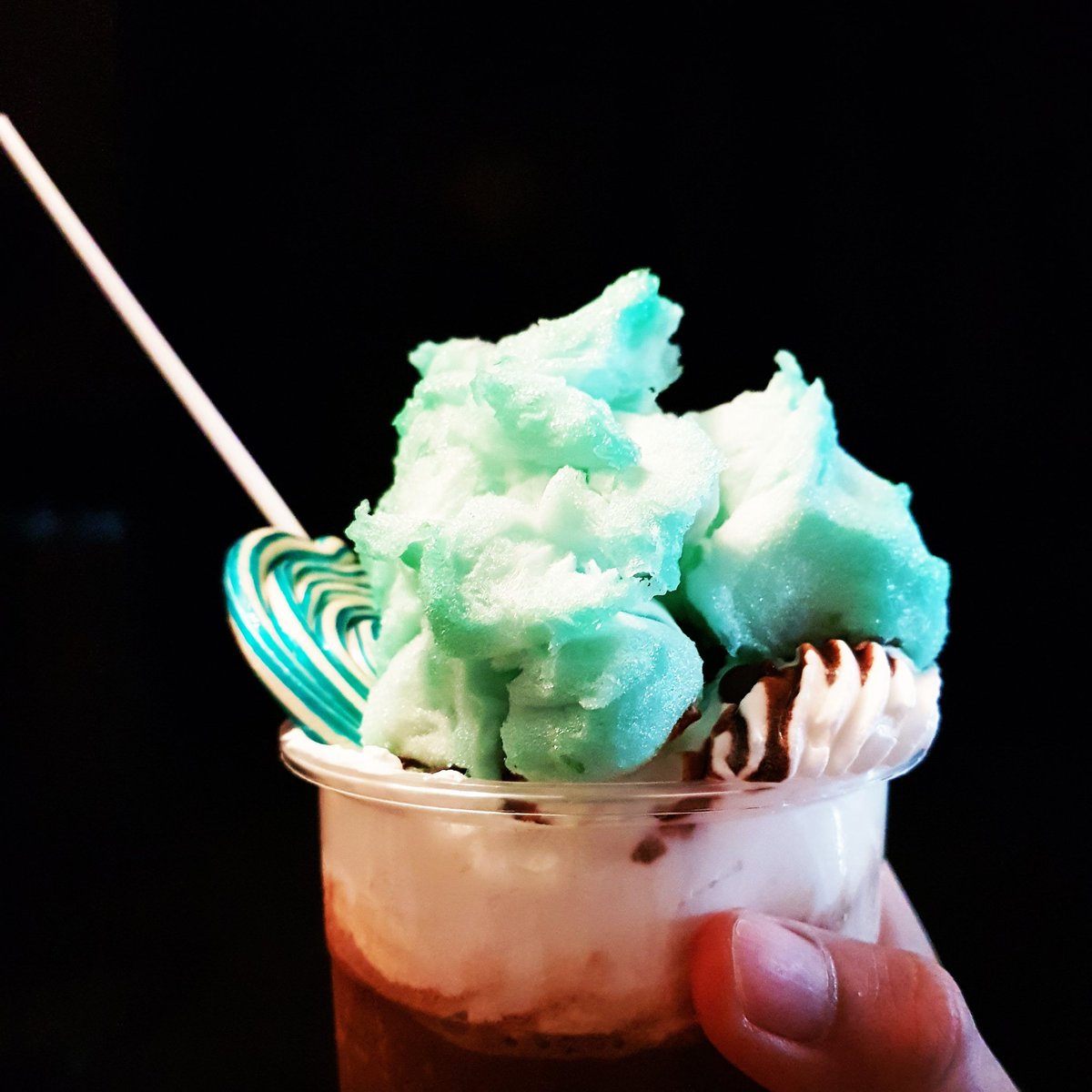 popsfrappes's tweet photo. #popsfrappes #beattheheat
#blendingsoon #2017 #frappes https://t.co/ToJ5P3LeDn