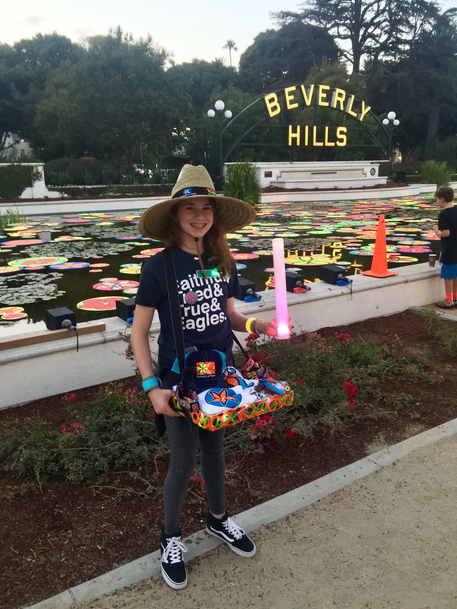 Volunteer Lizey helping out with merchandise donations! Donate and receive Portraits of Hope gear here: buff.ly/2vrgjgq #bhbold