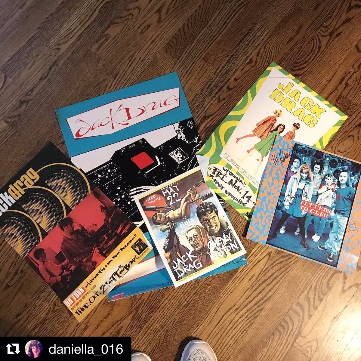 johndragonetti's tweet photo. Late 90's propaganda via @daniella_016 #JackDrag #cassette #4-Track https://t.co/7t5S95Ejbk