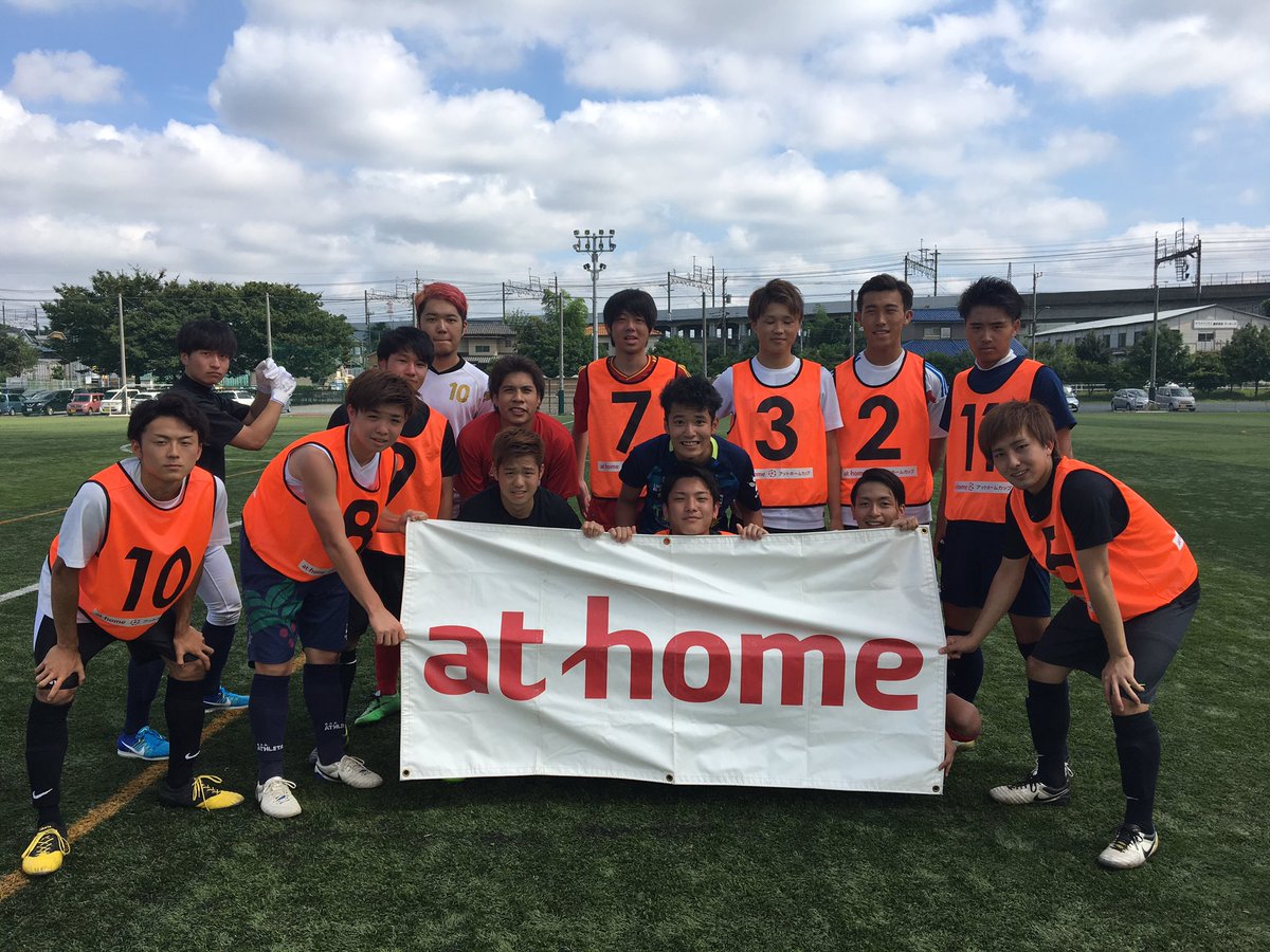 athomecup's tweet photo. 【大東文化大学学内戦】準決勝
the chosen one vs FC GLANZ 
キックオフです！ https://t.co/k1qZHPUMWH