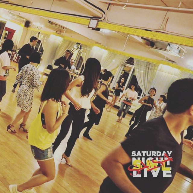 SNLsalsaHK's tweet photo. Wanna Salsa tonight? SNL Salsa Party with pre-party Absolute Beginners Salsa class with some of the best instructors in Hong Kong.

#snlhk https://t.co/EGUab6qIiS