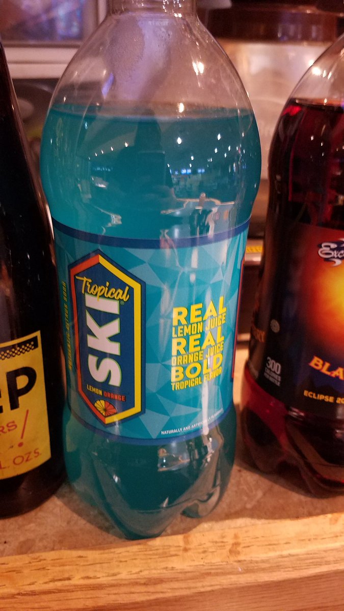 salembowl's tweet photo. We have the new tropical ski!! #salembowl #excelsoda https://t.co/G8OTVdNi2Z