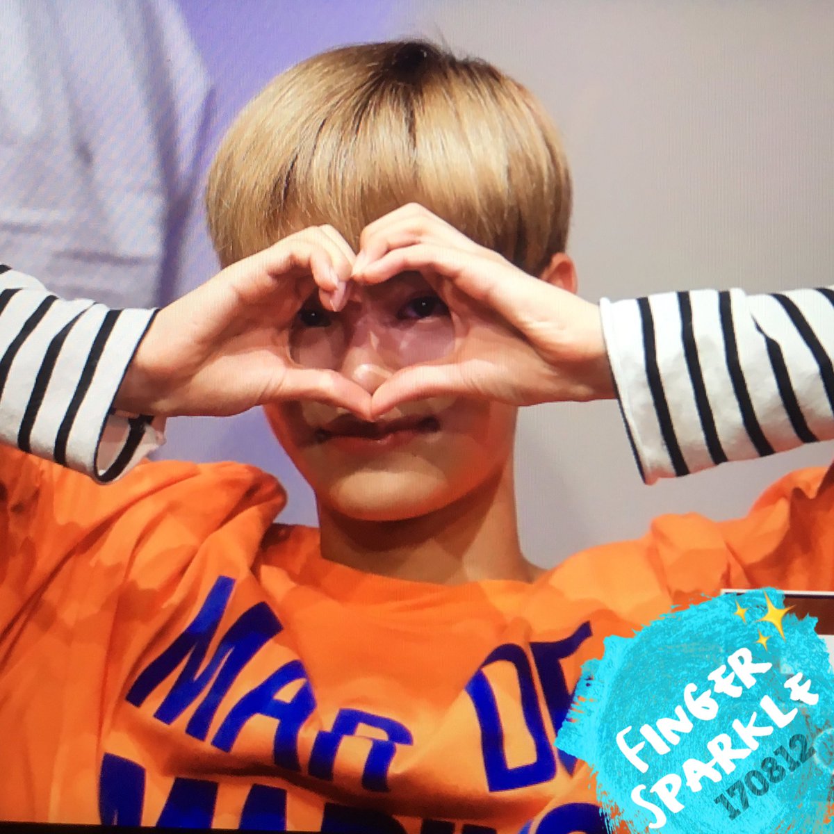 FingerSparkle's tweet photo. 170812 🐥 #WANNAONE #워너원 #이대휘 https://t.co/9tWtMZyqc9