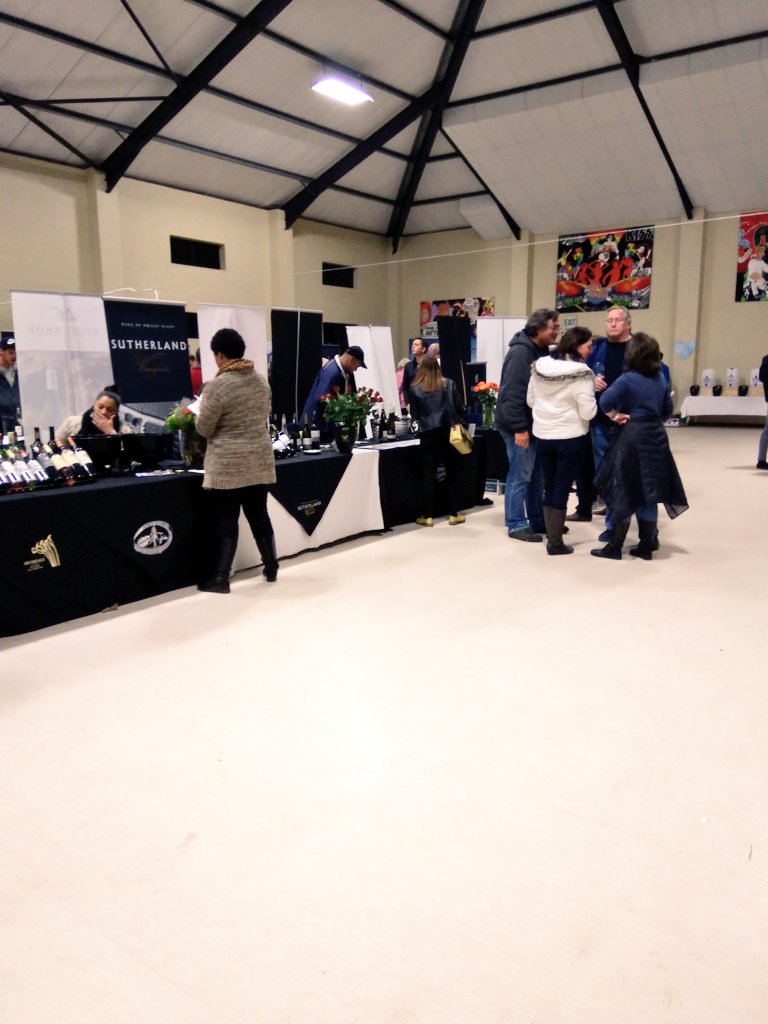 fRANAz91's tweet photo. #HWFF_SA @winevillage @creationwines @IonaWines @Beyerskloof_ @JakobsVineyard @NewtonJohnsonSA @AtaraxiaWines @BouchFinlayson https://t.co/sOSTyvjzin