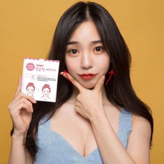 pnpymakeup's tweet photo. [Pre-Order] DODO LABEL แผ่นแปะหน้าเรียว V-Shape สามารถแต่งหน้าทับได้ 1 กล่องมี 10คู่
ราคากล่องละ 420.- https://t.co/oxDQS79hQU