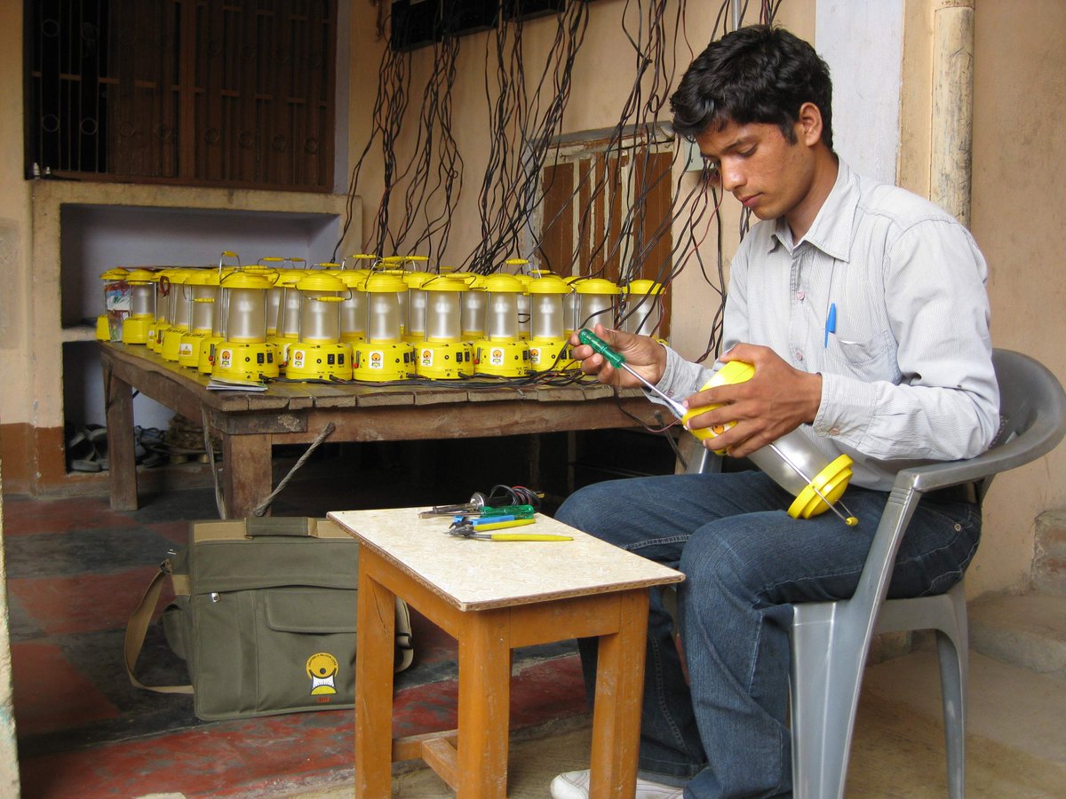 labl_teri's tweet photo. Sharing stories of 3 village youths who became entrepreneurs via the #LaBL
Program! #LaBL10India71 #YouthDay
https://t.co/7nMiXGgMgk https://t.co/ImWCegUjlc