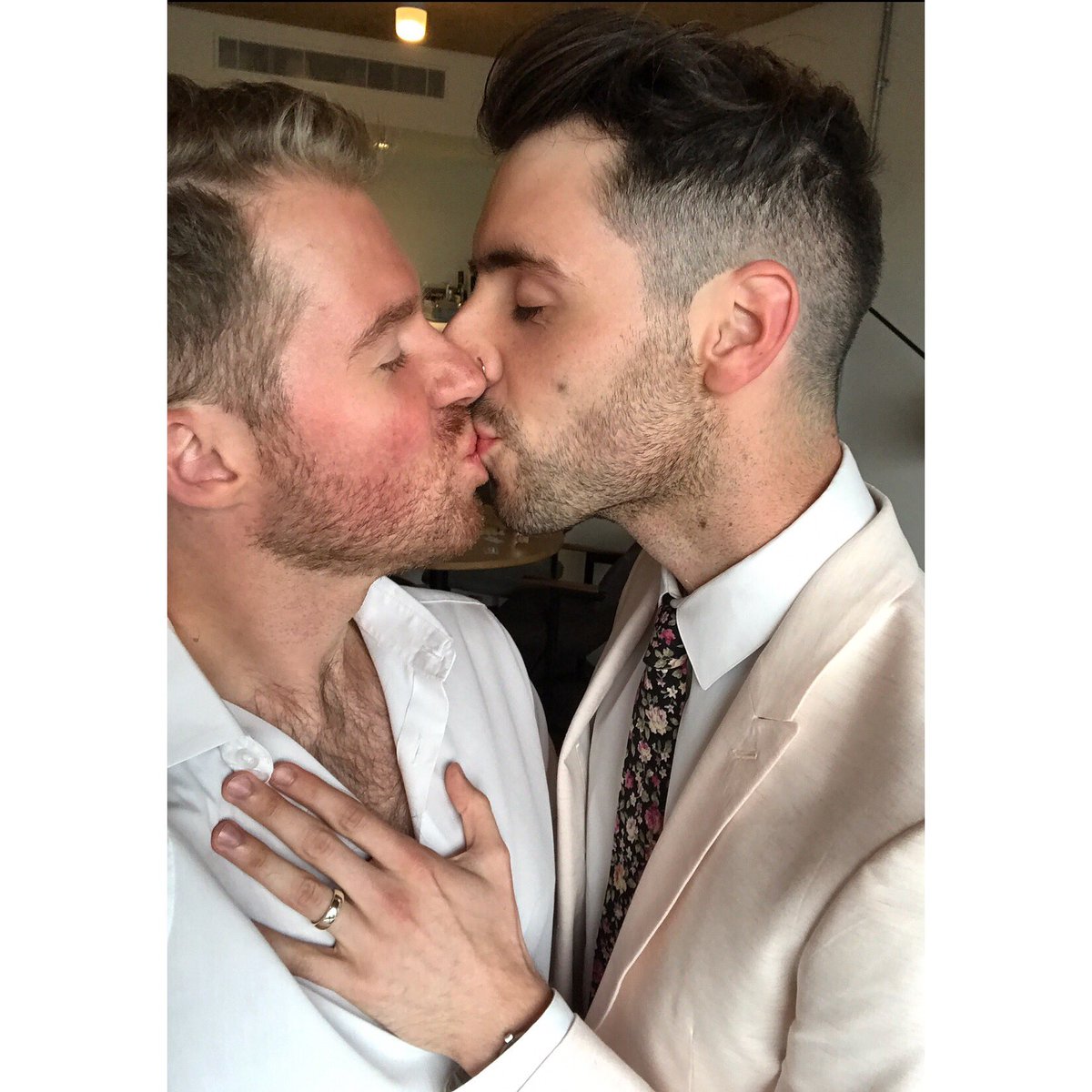 JamesBesanvalle's tweet image. I married the boy of my dreams 💕