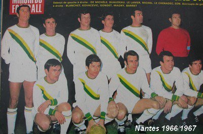zonemixteFr's tweet photo. [📷Histoire]
28.05.67
🇫🇷1er #Nantes #Marseille de l'histoire #Ligue1 (3-3)
#FCN #Gondet #Suaudeau #Budzinski
#OM #Skoblar #Djorkaeff #Zvunka https://t.co/oivhT0pnqK