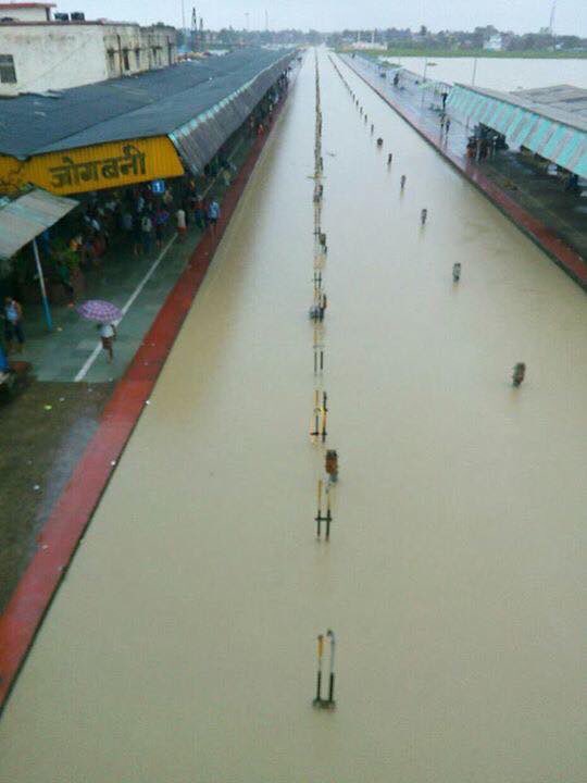 kandelnirmal's tweet photo. #OpenDam #Biratnagar #Jogbani  photo Courtesy - NS https://t.co/rEsyxCcGna