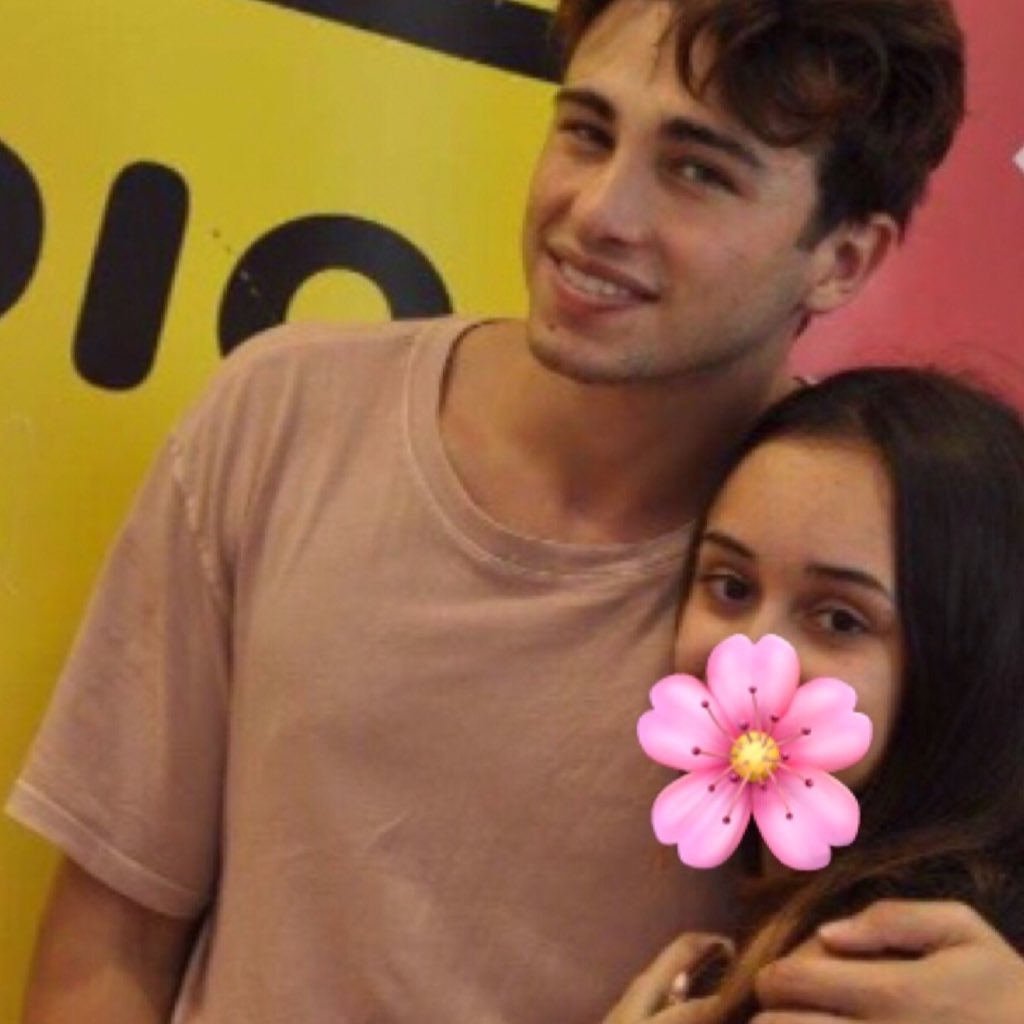 angirikers's tweet photo. #NuovaFotoProfilo @aboutriki https://t.co/baP4Y6clKg