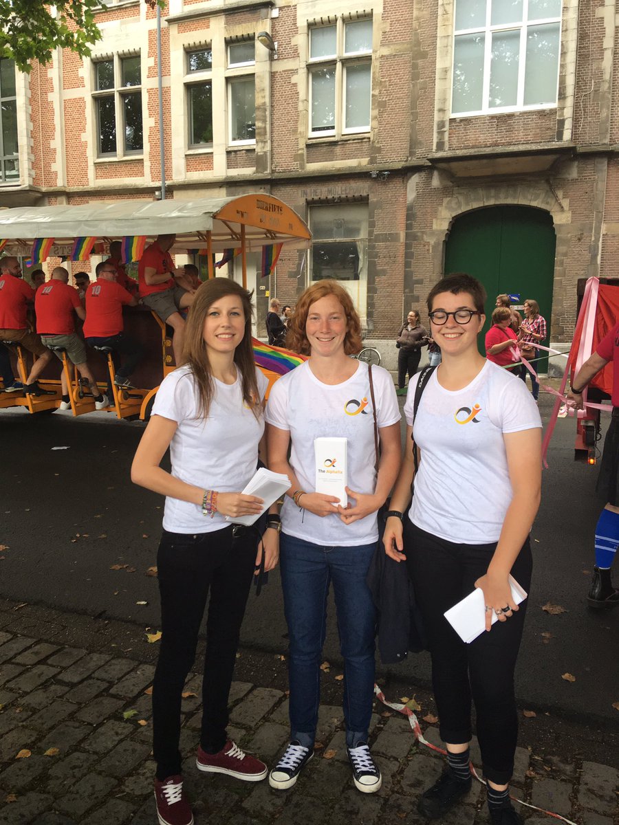 TheAlphaFix's tweet image. Kom ons vandaag spotten op de Antwerp Gay Pride! 🦄🦄