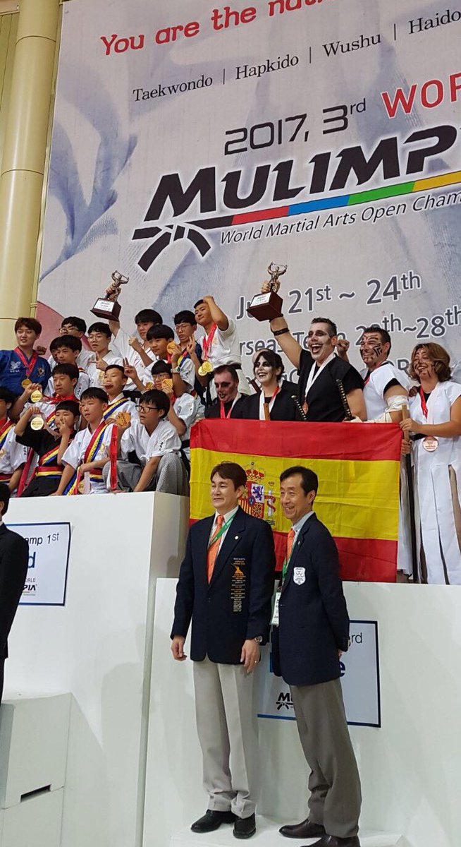sunglidoyang's tweet photo. #Mulimpia2017 #Corea2017 #Haidonggumdo #Sunglidoyang #espartinas #aljarafe #artesmarciales
https://t.co/zLFj2SoT4n https://t.co/CZzRhtlwW3
