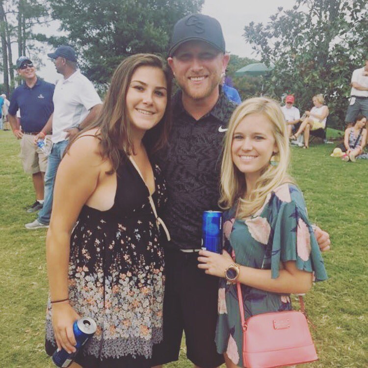 ash10brown's tweet photo. @coleswindell thank you for the picture! You were very nice! https://t.co/ySJTHvhF53