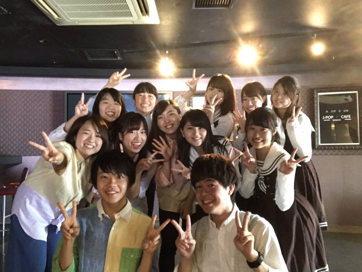 FloWorld_hma9's tweet photo. 対バンのKa&amp;Kinさん、紀尾井坂46さん、four-o'clockさん、ぺぷろさん
ありがとうございました😊✨
#あかぺらつながり https://t.co/tRHHhQuag2