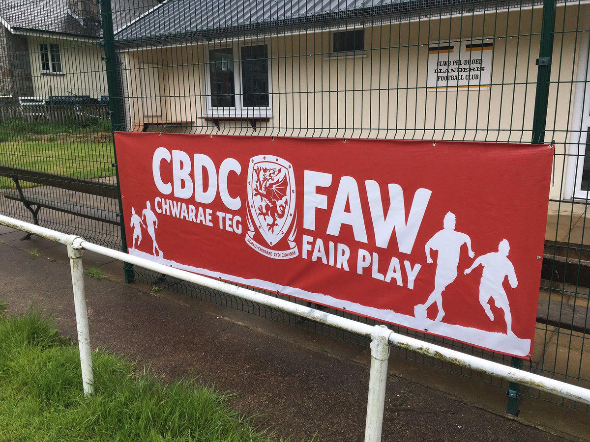 CPDLlanberis's tweet photo. Barod am y gêm prynhawn 'ma.

***

Ready for the game this afternoon.

@FAW_OffThePitch + @FAWales. https://t.co/p4KrE1ofzk