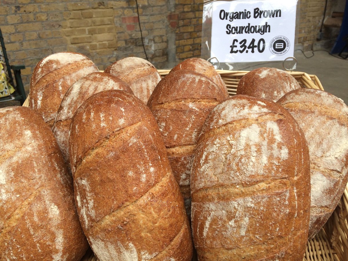 thehonestloaf's tweet photo. Fresh, #artisan #realbread @RAFarmersMkt today 10am-3pm White &amp; brown #sourdough, olive &amp; rosemary #focaccia, and new - date &amp; walnut - yum! https://t.co/PsVbw7PzCH