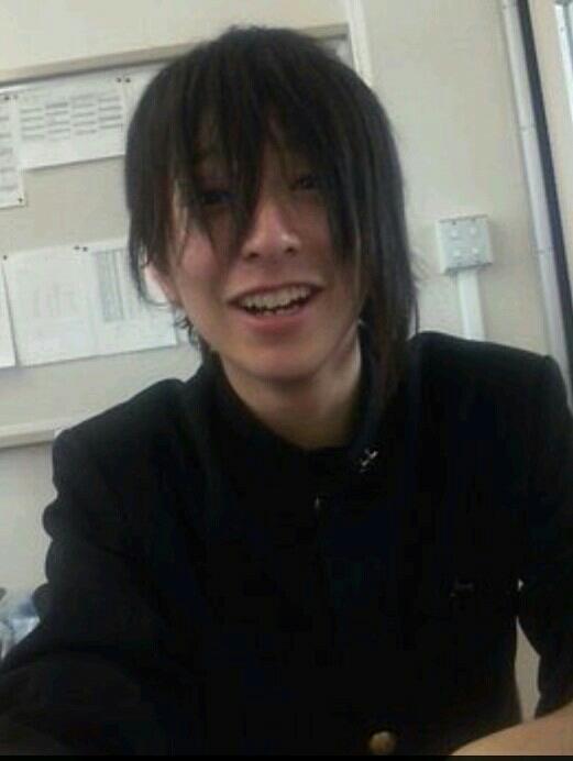 しいきともみ Na Twitteru この五年後には恋だの愛だの歌ってるから凄いよ しいきともみ Na Twitteru この五年後には恋だの愛だの歌ってるから凄いよ