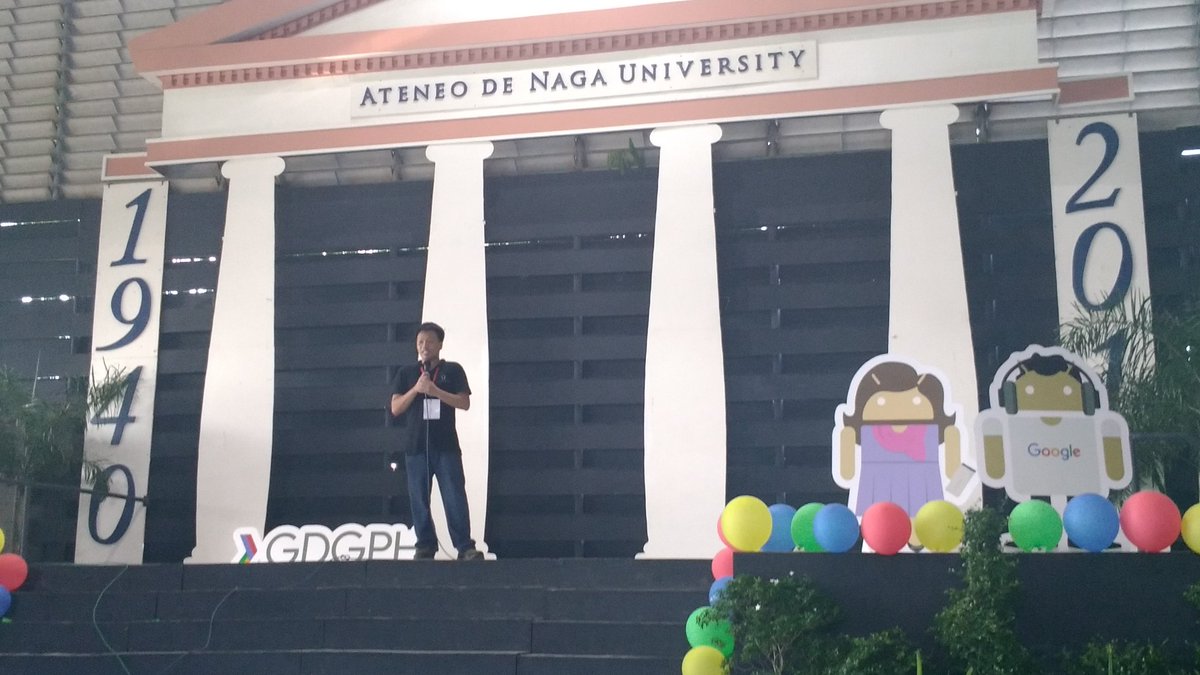 gdgphilippines's tweet photo. Closing remarks by one of the community managers of GDG PH, Mr. Jomar Tigcal.
#GDG #GDGPH #IO17Extended #IO17ExtendedNaga https://t.co/1EFnpjpveG