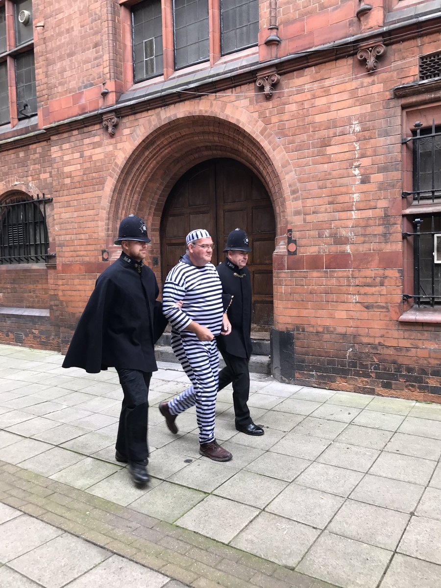 Feltip1982's tweet photo. Big queue to see a little of Birmingham history with @hiddenbrum tour of former Steelhouse Lane https://t.co/EjfljhFlQc