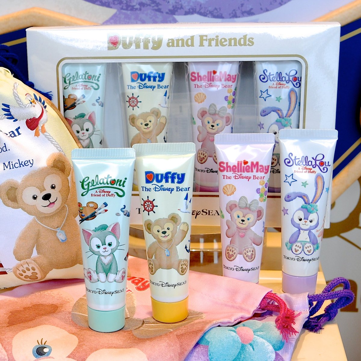 Mezzomikiのディズニーブログ 4人おそろいデザインがかわいい 東京ディズニーシー 新作 ダッフィー フレンズ グッズ発売中 詳しくは T Co Yivzdjpu T Co 3jwkp7gmyd Twitter