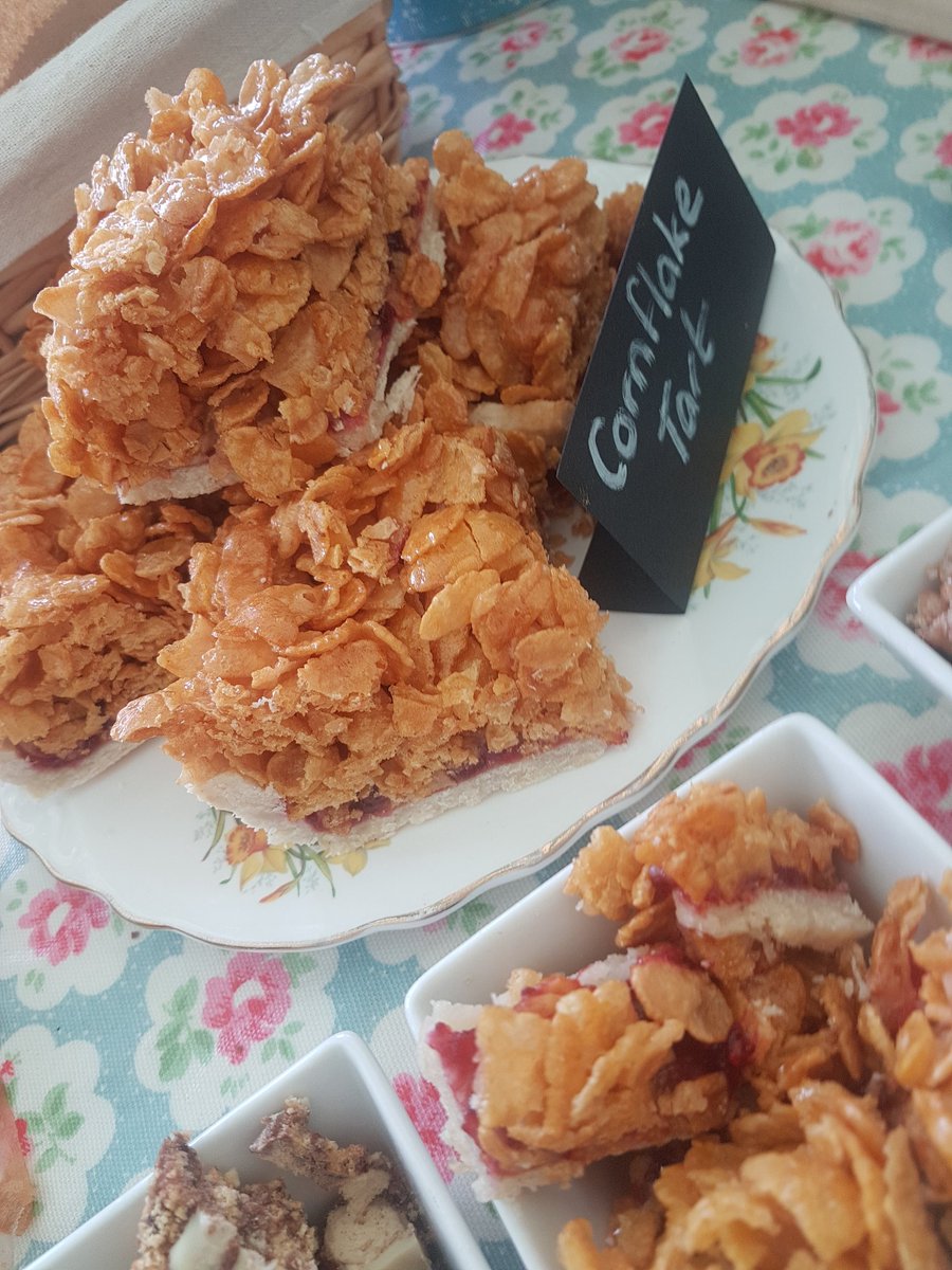 Cornflake Tart counts as breakfast right???! 😁😁 #breakfast #bakes