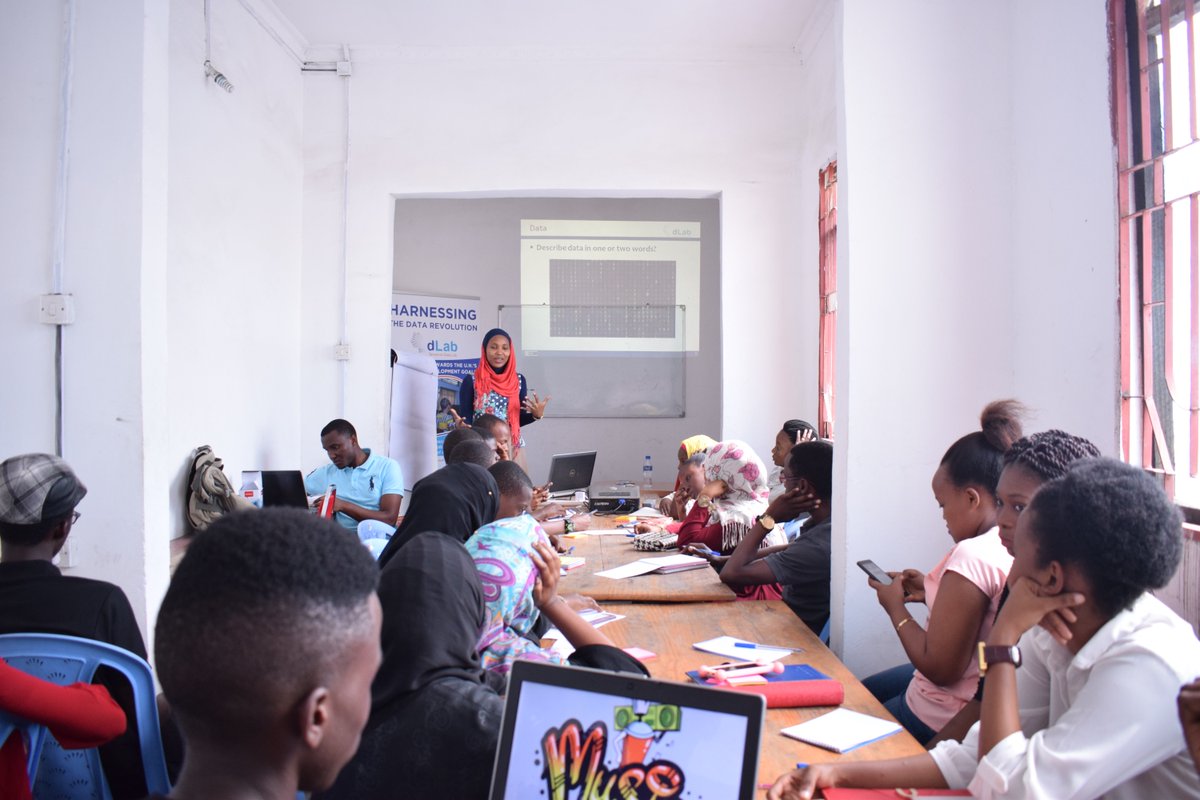EmanuelAndrew11's tweet image. celebrating youthday with dlab @dLab Tanzania #YouthDay #DataFolLocalImpact #Apps&amp;amp;Girls #NLab