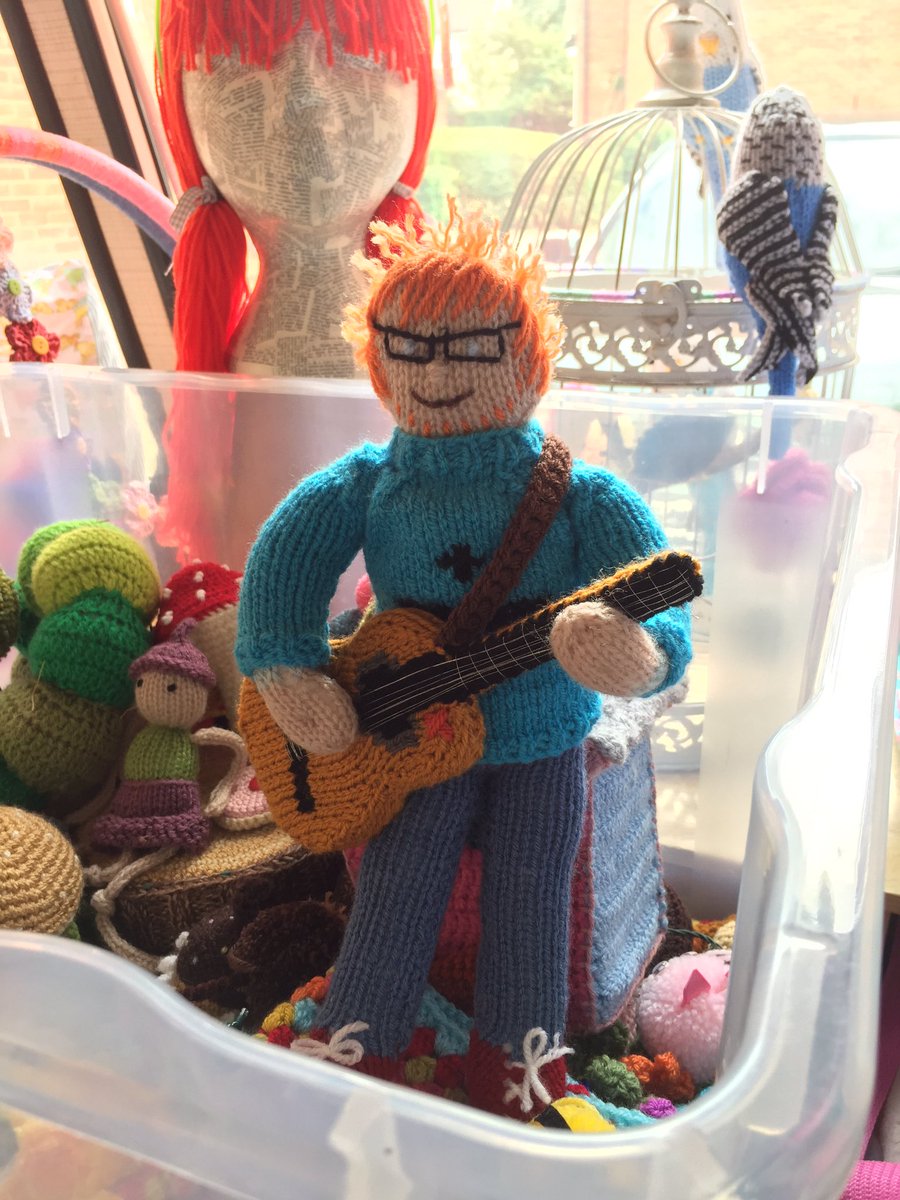 SocialKnitworkS's tweet photo. @edsheeran is packed and ready for @FolkEast. Not the usual standard of tour bus though! #FolkEast17 https://t.co/EhUphCPQF8