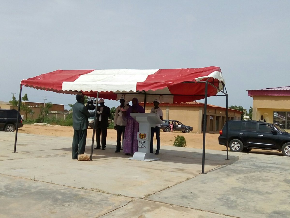 TamboAlhoussein's tweet photo. Lancement de la foire de l'innovation #Yawwa à Maradi
#RANHCS_DU_SAHEL https://t.co/G9lsZsHaEY