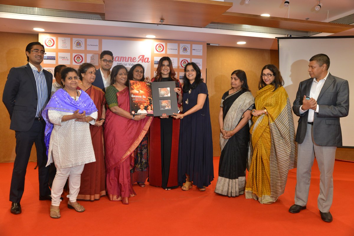 WTCMumbaiIndia's tweet photo. #SaamneAa official launch #WTCMumbai @TimesMusicHub @sonamohapatra @GauriYadwadkar @aiai_india @BBBPPMO @ReetaDGupta https://t.co/Cjw64R9eDB https://t.co/Rx6zZjD3Xd