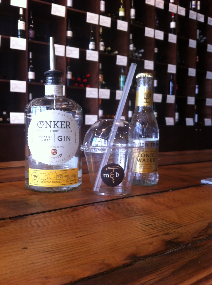 morrishbanham's tweet photo. The Gin has arrived! @lloyd_bartender will be at M&B all next week. Pop in and see him #Ginmaster @ConkerSpirit @fordingtongin @SalcombeGin https://t.co/Dt0K3i0i5g