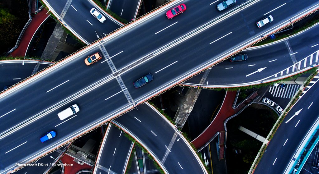 RolandBerger's tweet photo. Regulators and property managers encouraged to cut parking fees and allocate free spaces for #sharedcars in #China: https://t.co/ryMozIboFJ https://t.co/QLm2kaaI7h