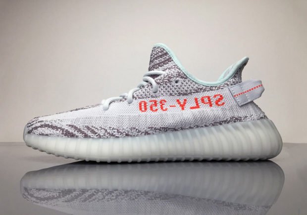 thesolesupplier's tweet photo. RT if you want the 'Blue Tint' #Yeezy

https://t.co/8cdpBBsEQQ https://t.co/B4rlrfV3dN